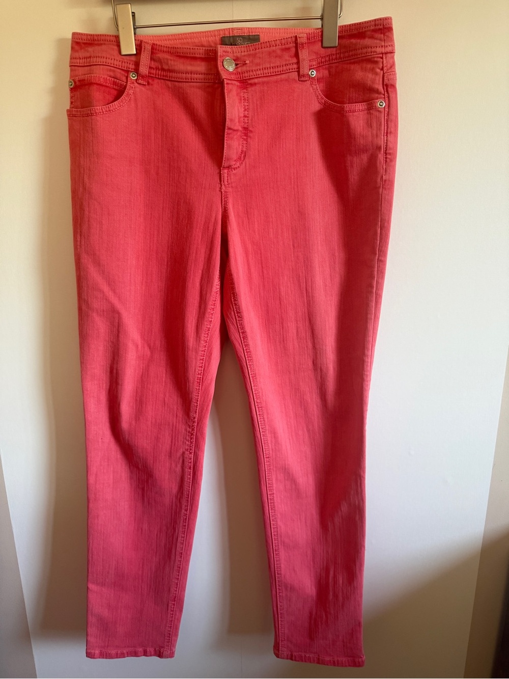 Chico’s So Slimming Coral Jeans Size 2 - Chico size Stretch Mid Rise Slim Ankle